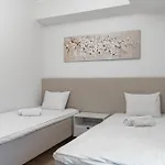 Апартаменты Sea View Family In Unique Kalaranna District
