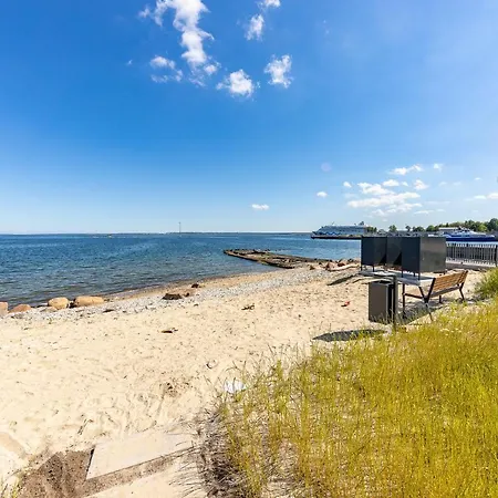 Sea View Family In Unique Kalaranna District Lejlighed *