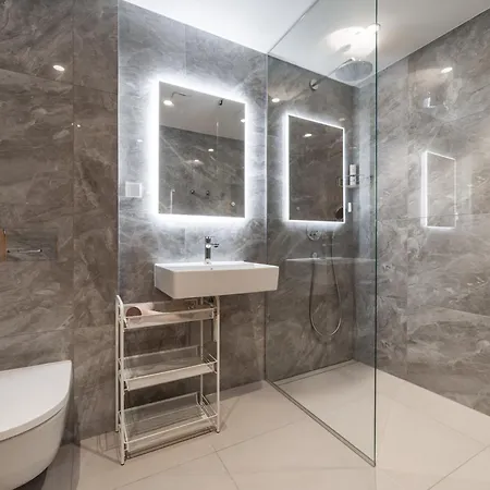 Sea View Family In Unique Kalaranna District Apartment *